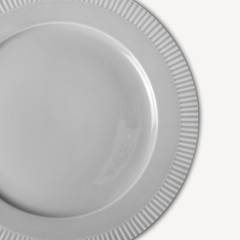 Assiette plate en porcelaine Louis XIV, gris clair, Éclectique