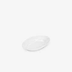 Plat ovale en porcelaine blanche